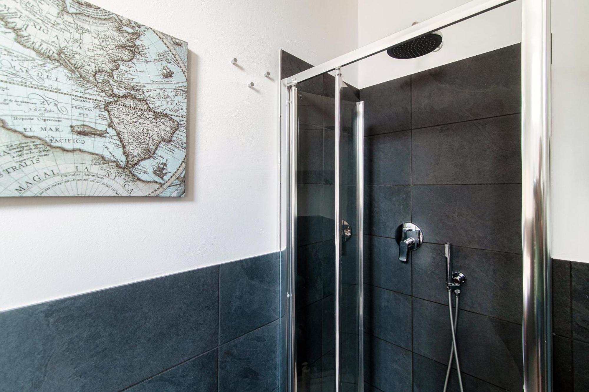 Rezzonico Suites - By Myhomeincomo Exteriér fotografie