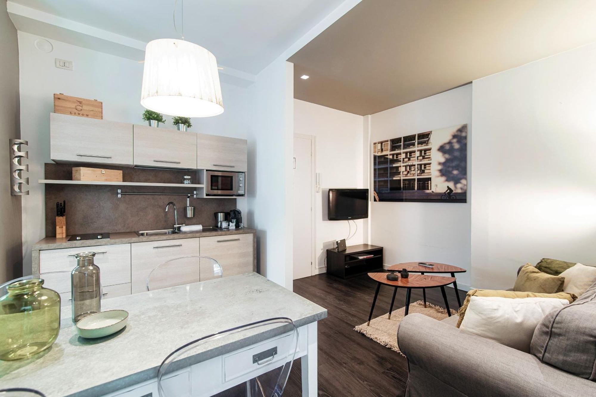 Rezzonico Suites - By Myhomeincomo Exteriér fotografie